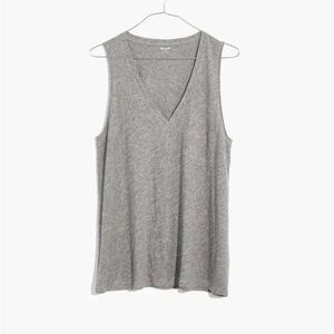 Madewell Whisper Cotton V-Neck Pocket Tank in Heather Mercury XL - Cotton Grey